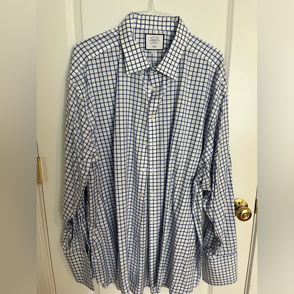 Brand new Charles Tyrwhitt classic fit men’s button-down